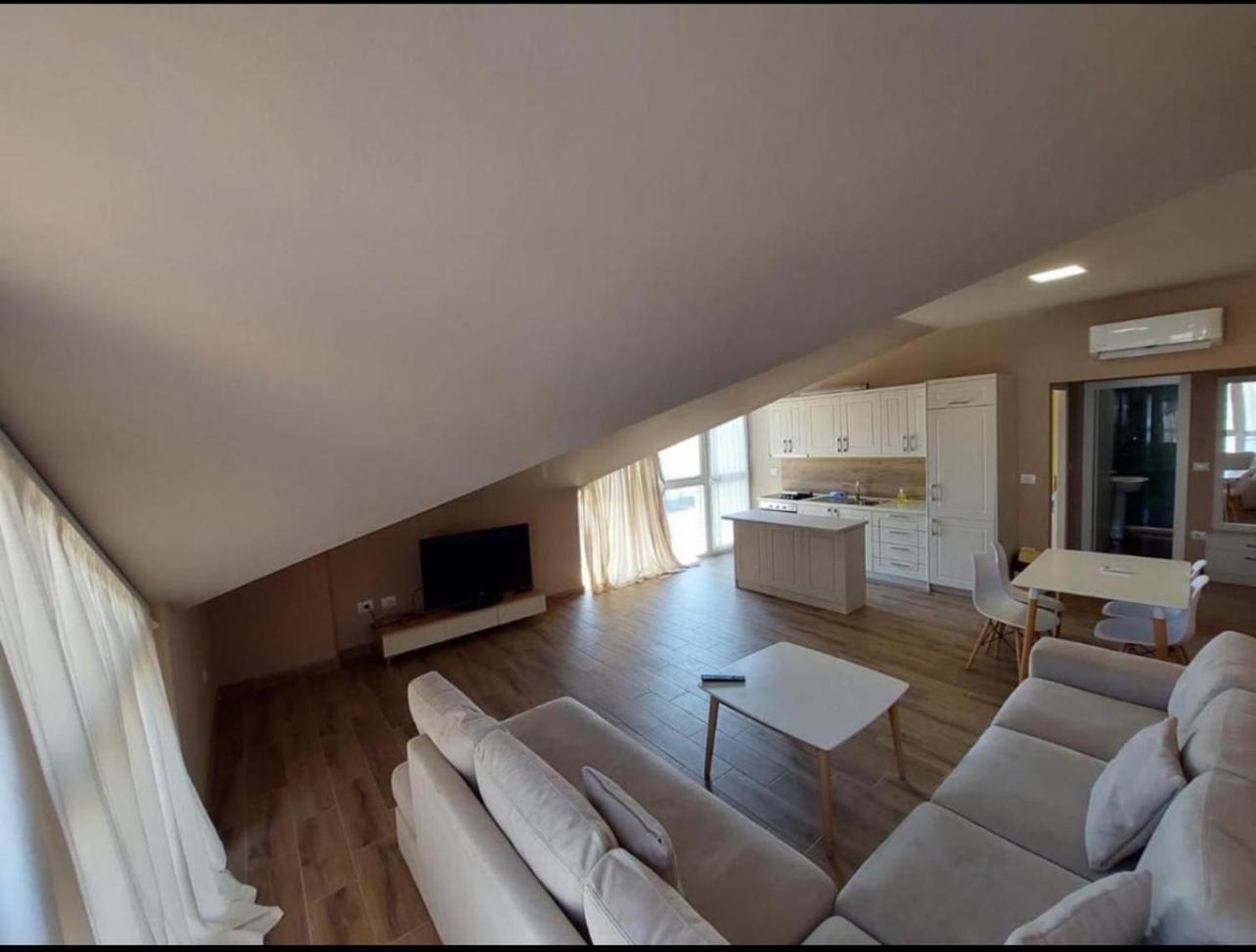 Shengjin Apartaments Екстер'єр фото