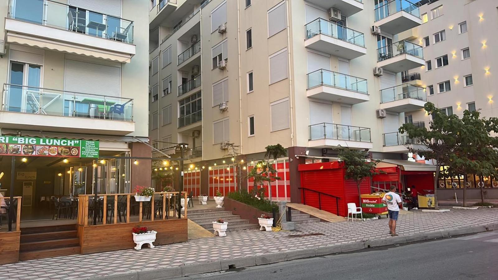 Shengjin Apartaments Екстер'єр фото