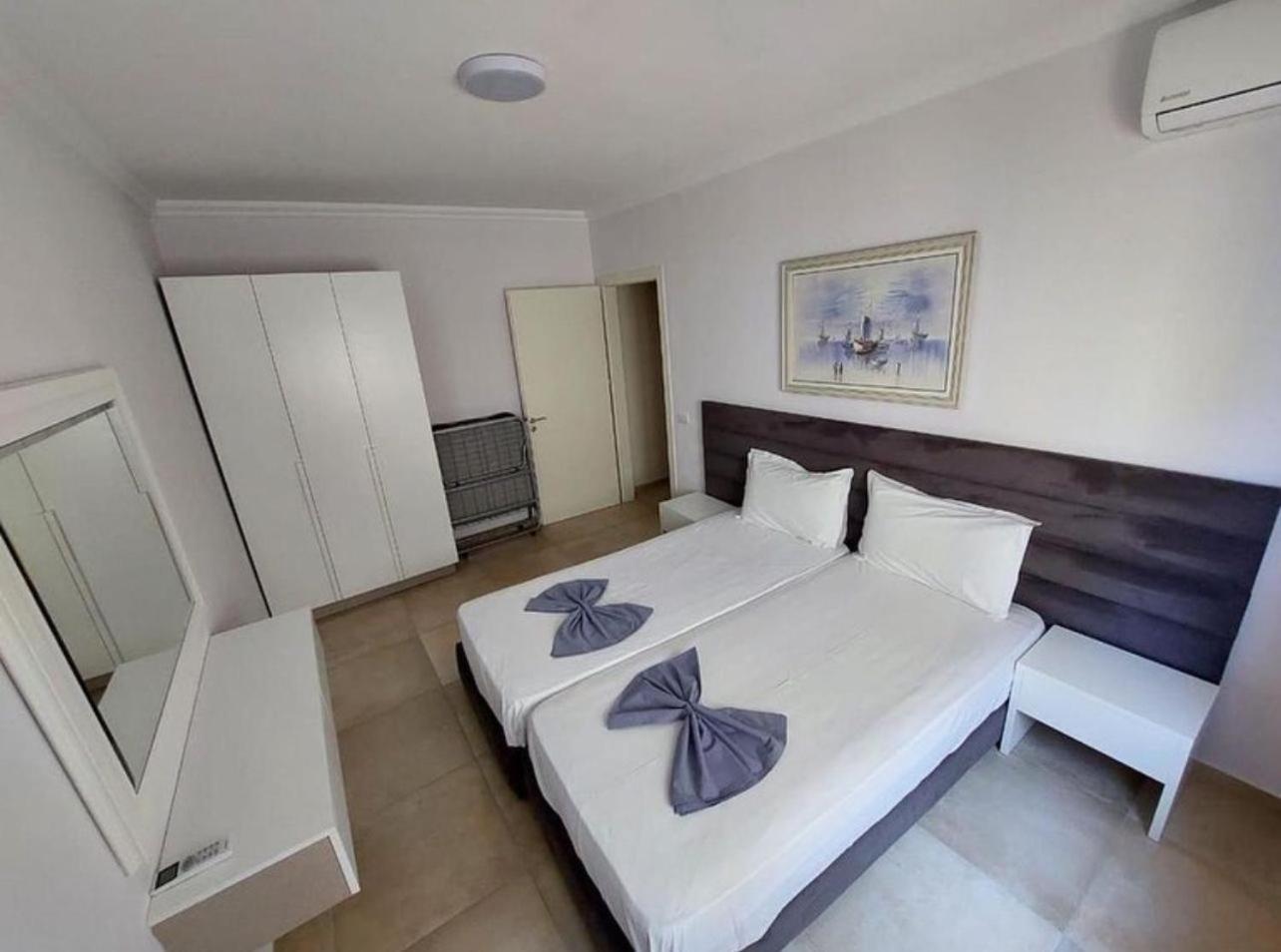 Shengjin Apartaments Екстер'єр фото