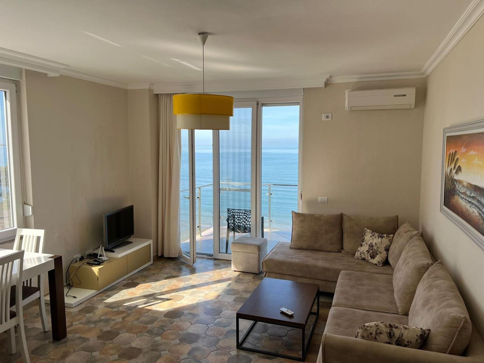 Shengjin Apartaments Екстер'єр фото