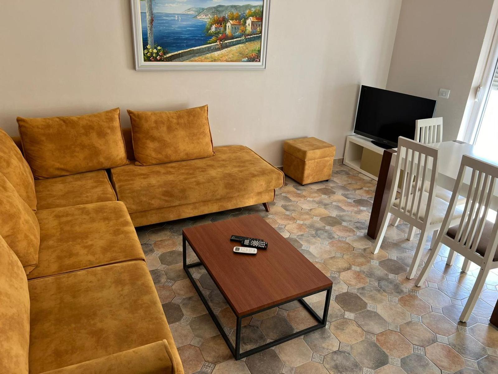 Shengjin Apartaments Екстер'єр фото