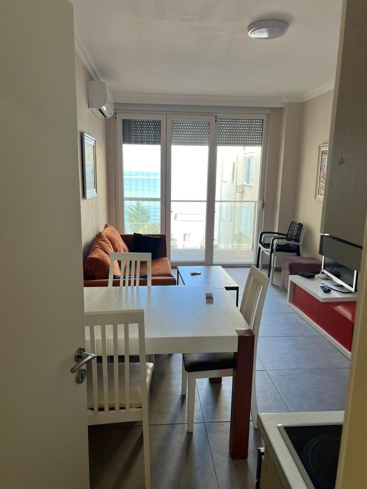 Shengjin Apartaments Екстер'єр фото