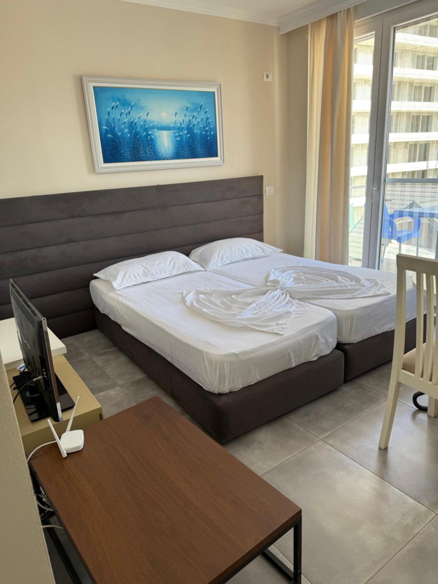 Shengjin Apartaments Екстер'єр фото
